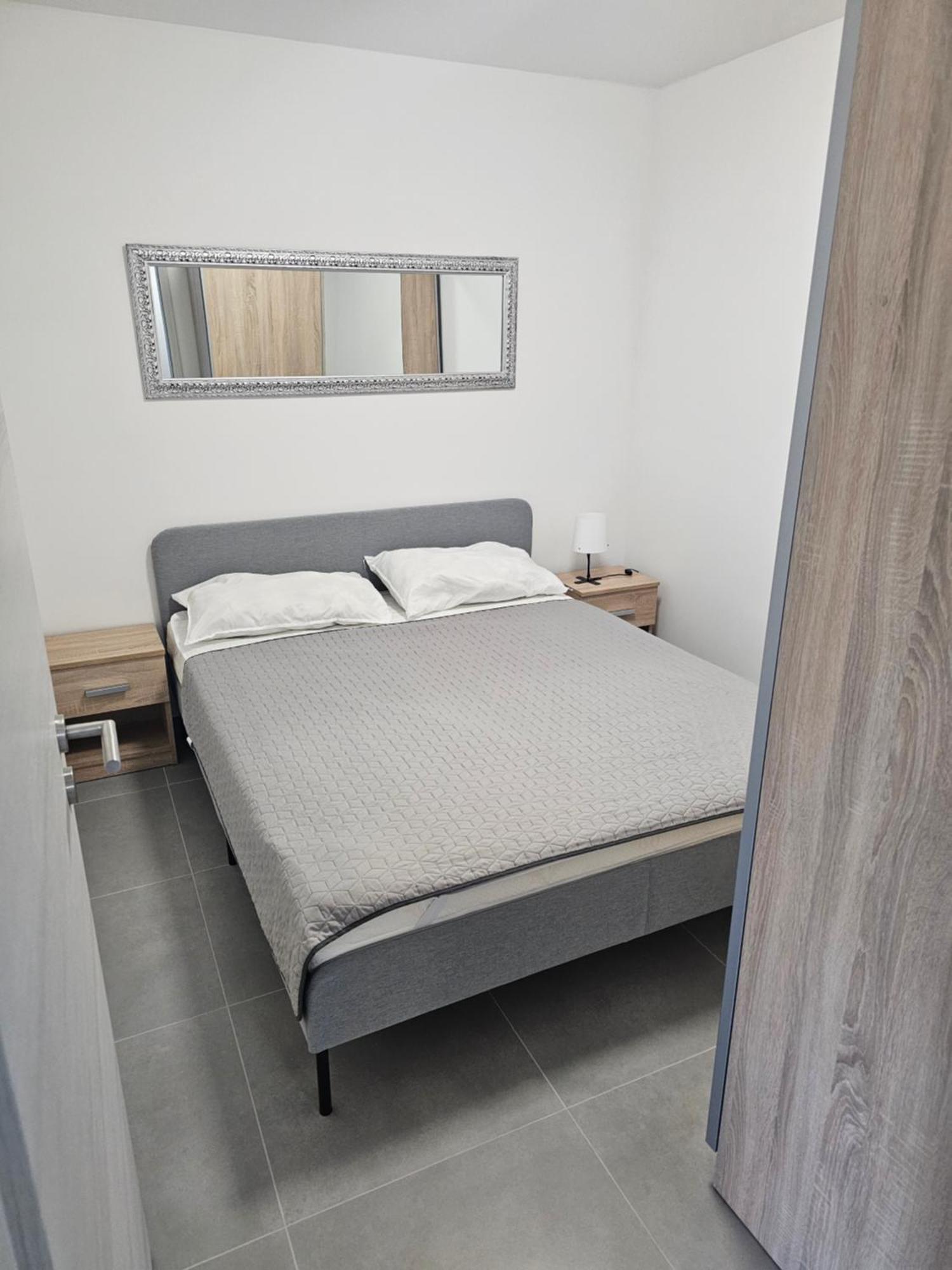 Apartma Bertoki Копер Экстерьер фото