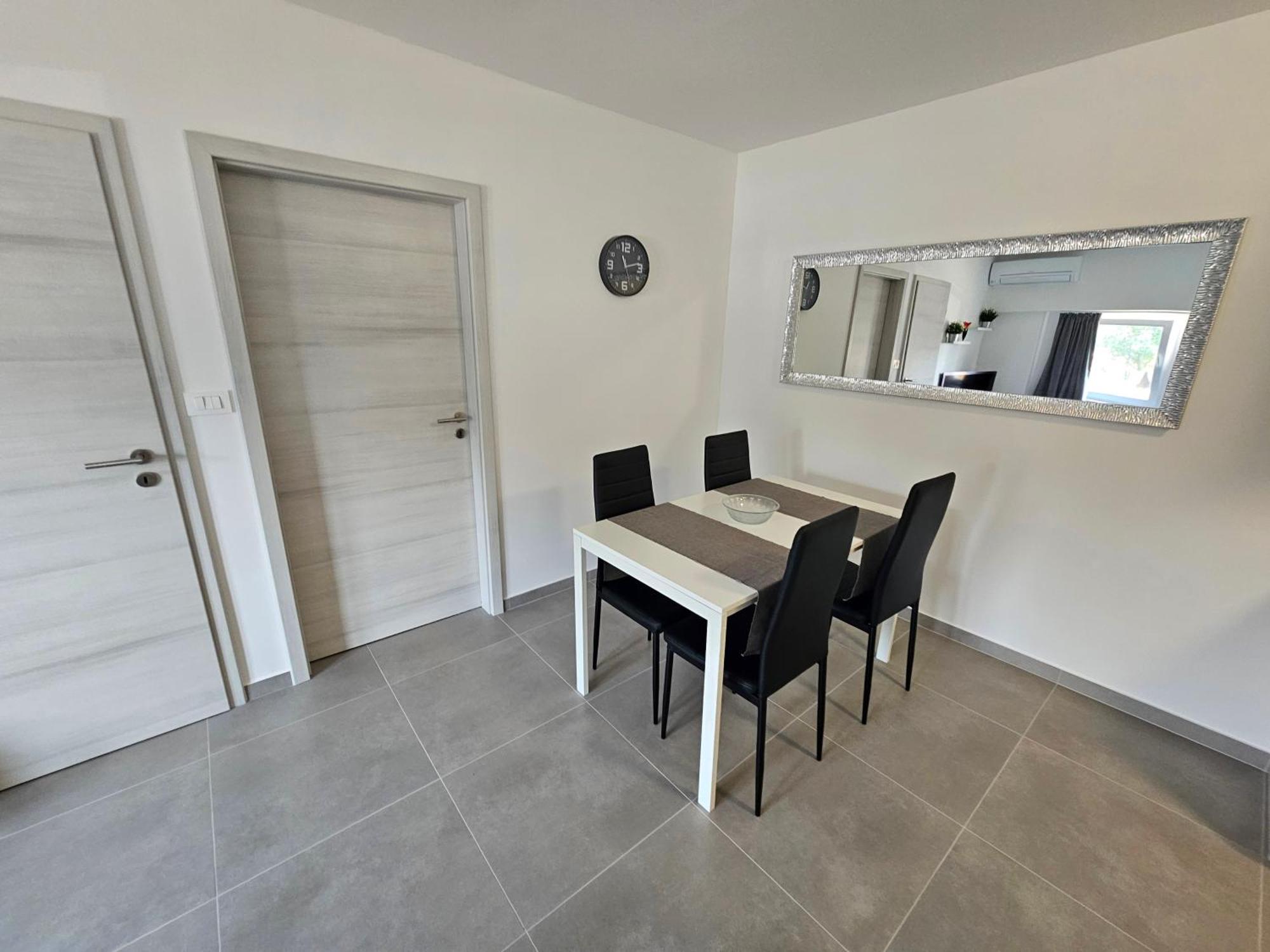 Apartma Bertoki Копер Экстерьер фото